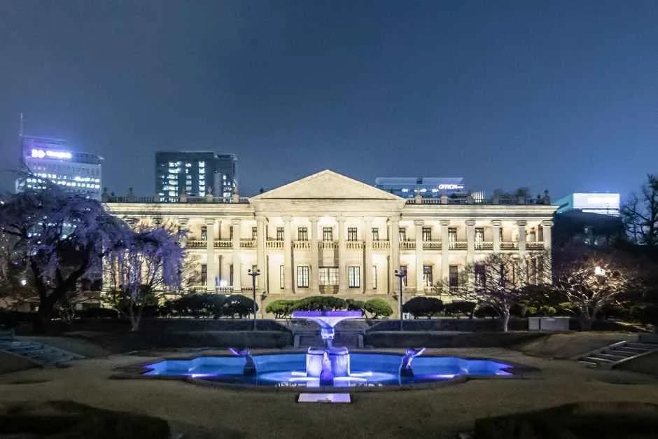 徳寿宮 夜の石造殿